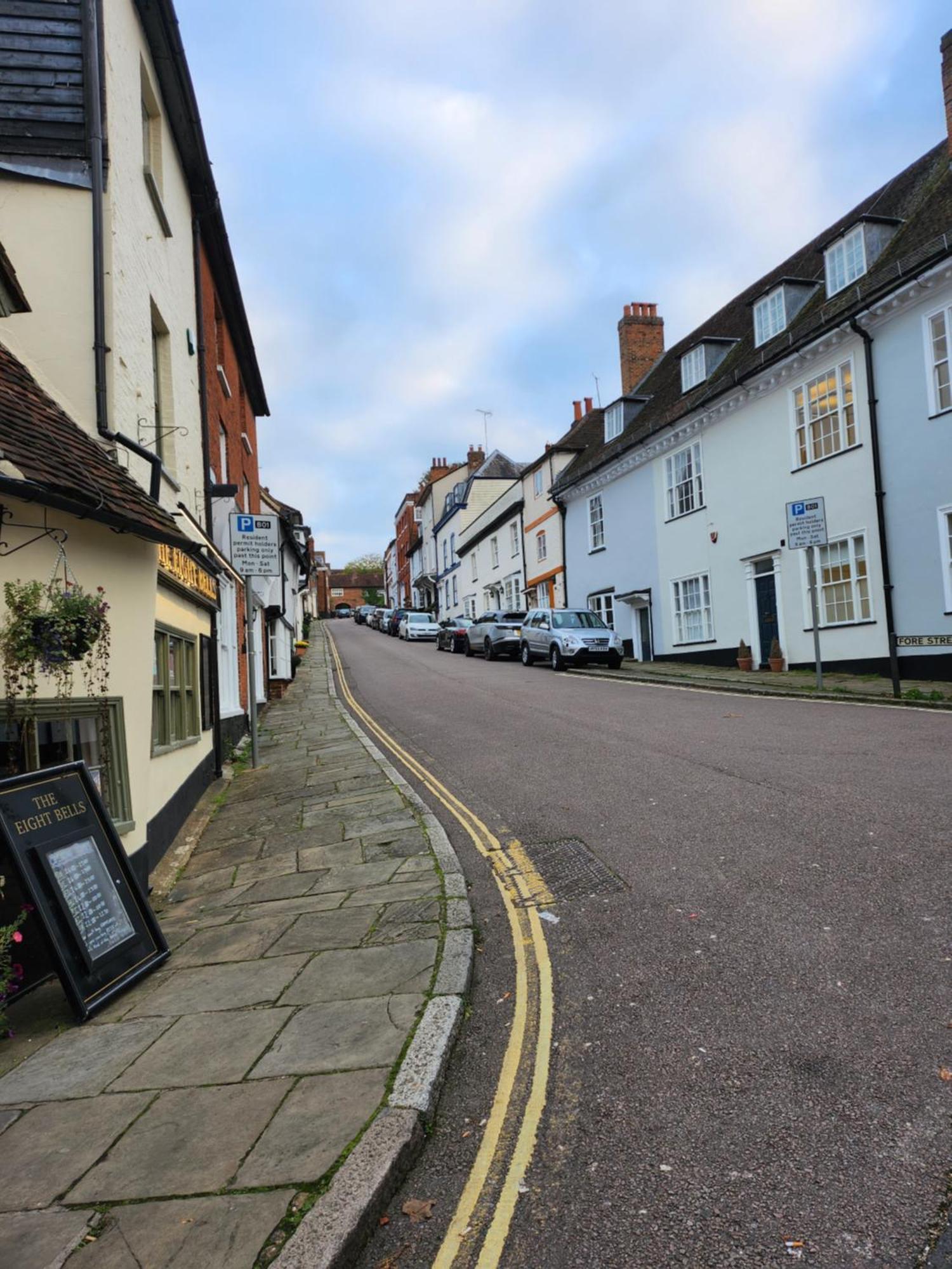 West Lodge Hatfield  Luaran gambar